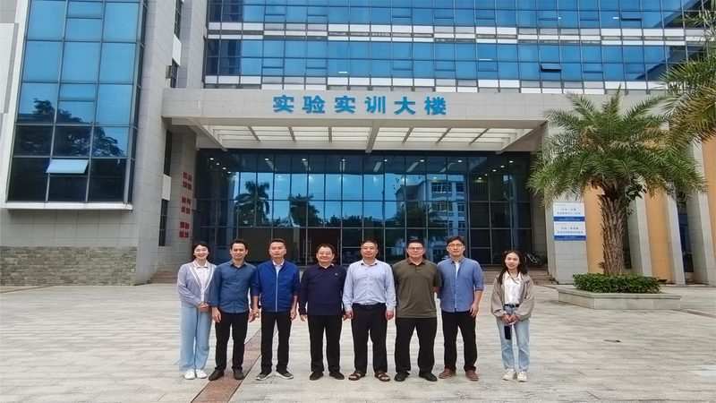 如何准确判断发光二极管正负极？**